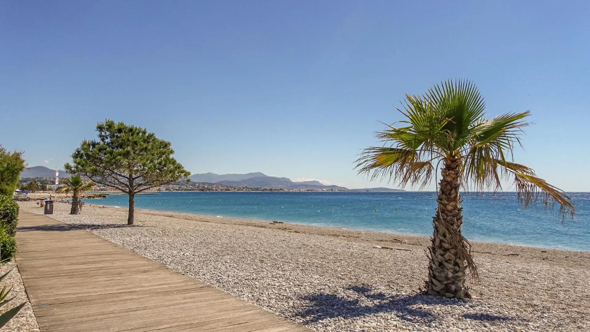 Apartment Les Coralines By Interhome Villeneuve-Loubet France