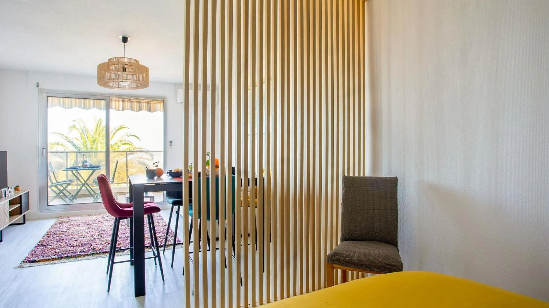 Apartment Les Coralines By Interhome Villeneuve-Loubet