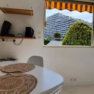 Appartement Confort Ensoleillé - Fame Marina Baie Des Anges, Villeneuve-Loubet